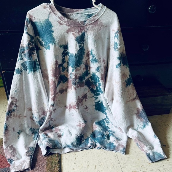 Skull House Tie Dye Pullover Crewneck Sweatshirt - Picture 1 of 1